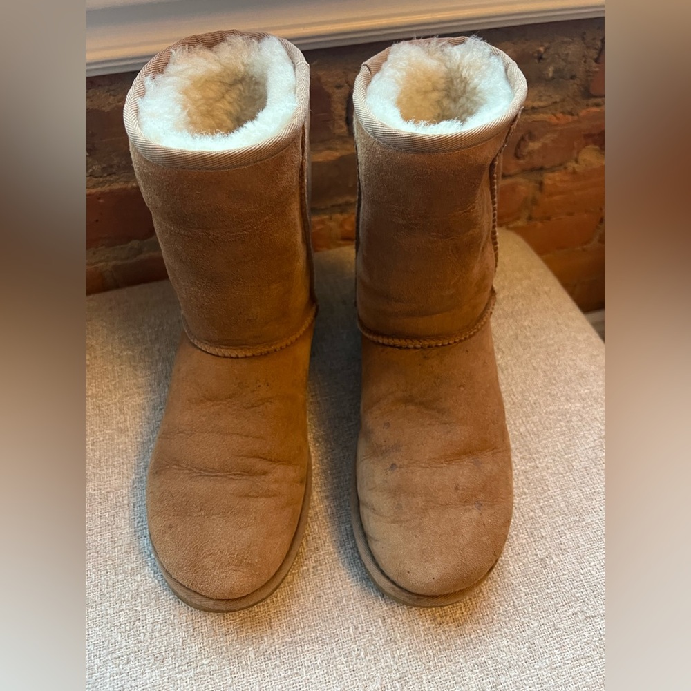 UGG Classic Brown Shearling Boots